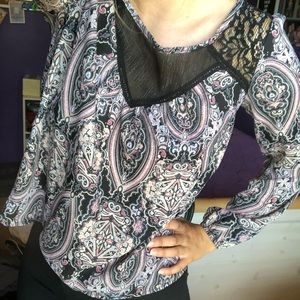 Patterned long sleeve shirt